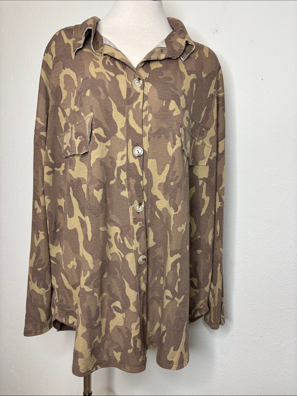First Love Women’s Camouflage Button-Down Shirt Jacket - Brown/Tan